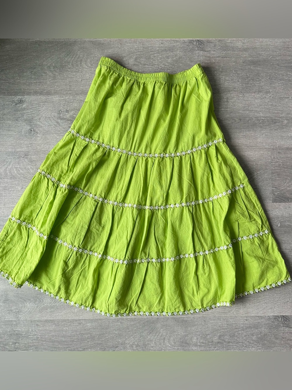 Floral Trim Tiered Midi Skirt with daisy Lime Green